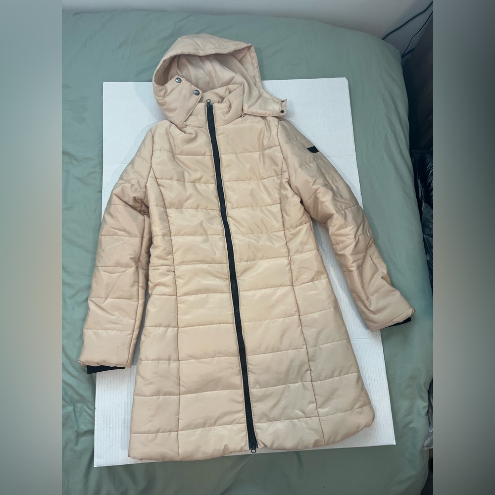 Women's Cream Hooded Puffer Coat